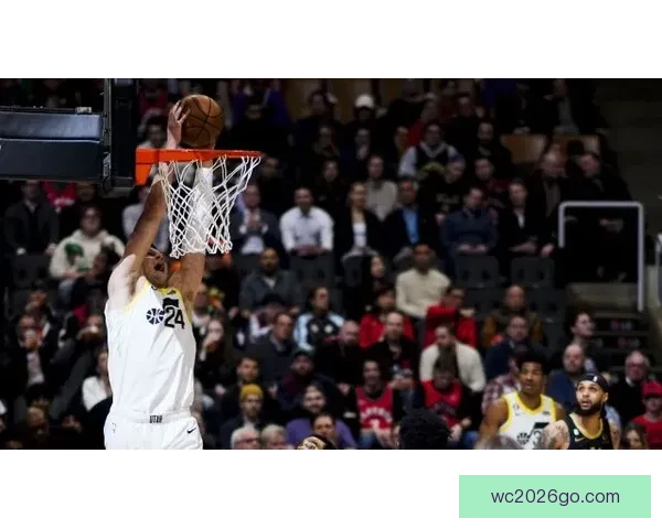 巴雷特27分领衔猛龙四人得分破20轻松战胜爵士 贝利空砍37分无力回天